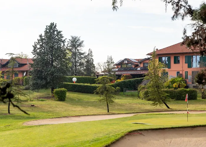 Norma Immersa Nel Golf Margara Дом отдыха *