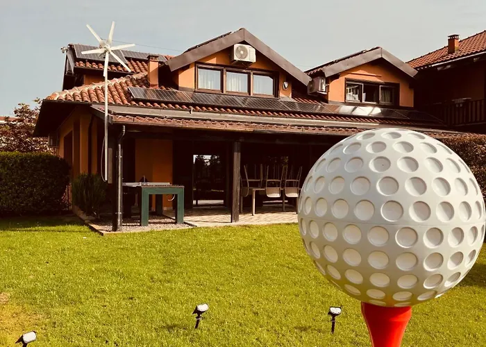 Дом отдыха Norma Immersa Nel Golf Margara *